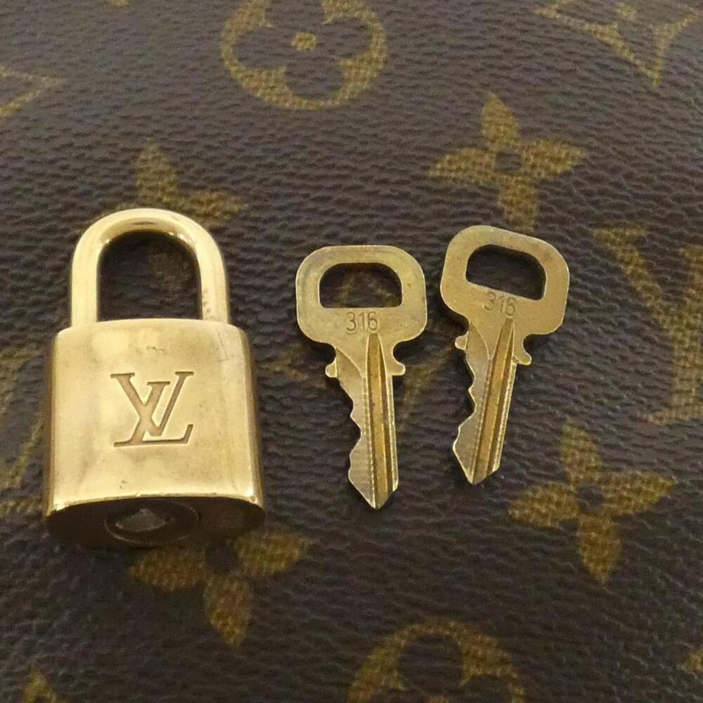 LOUIS VUITTON Brown Monogram Keepall 50 Boston Bag - Picture 4 of 10